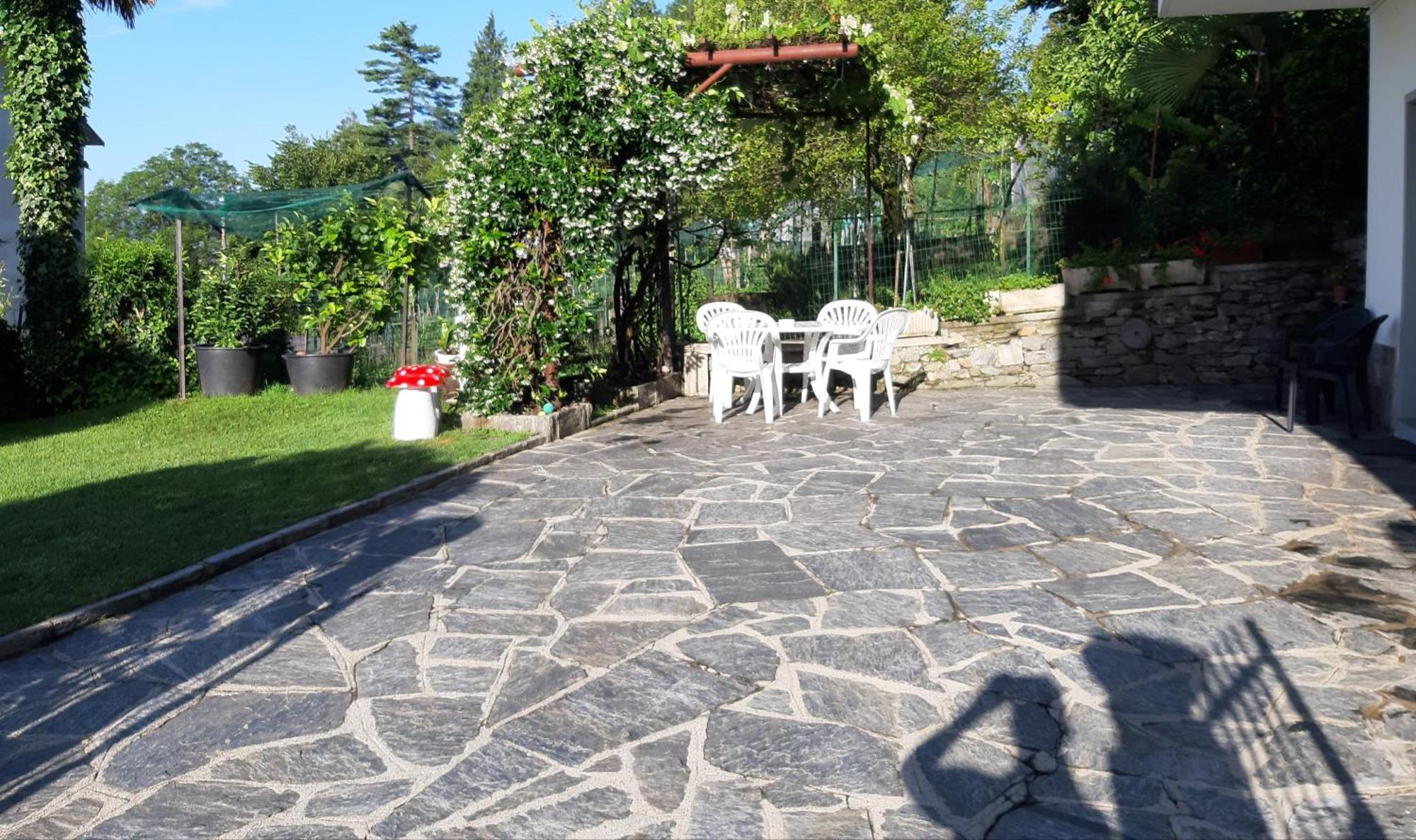 Casa Fontana Rossa Vila Arizzano Exterior foto